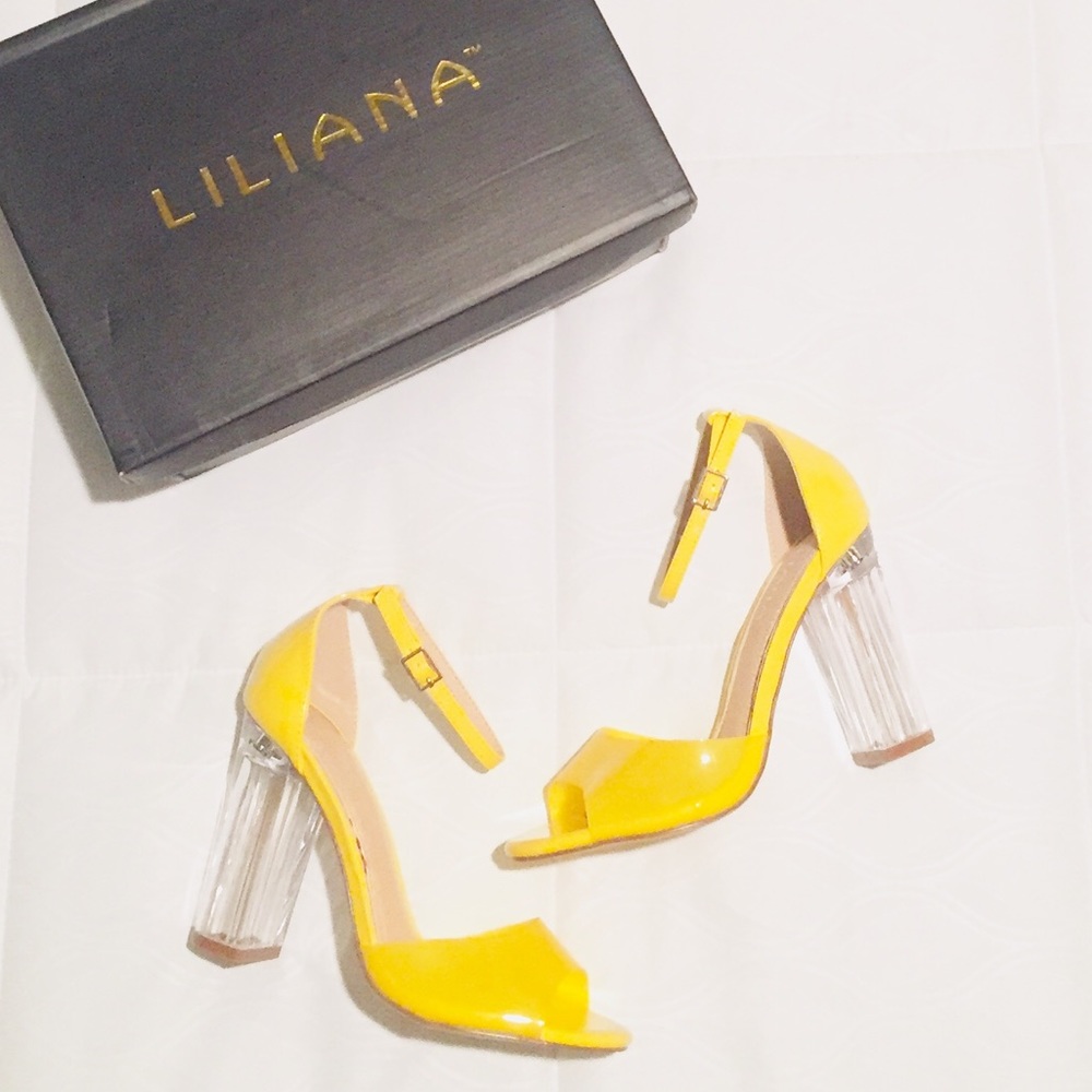 💥New Liliana Yellow Peep Toe Heels - Picture 2 of 8